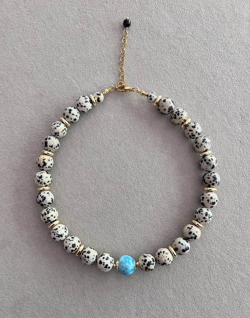 Collar Carlina.