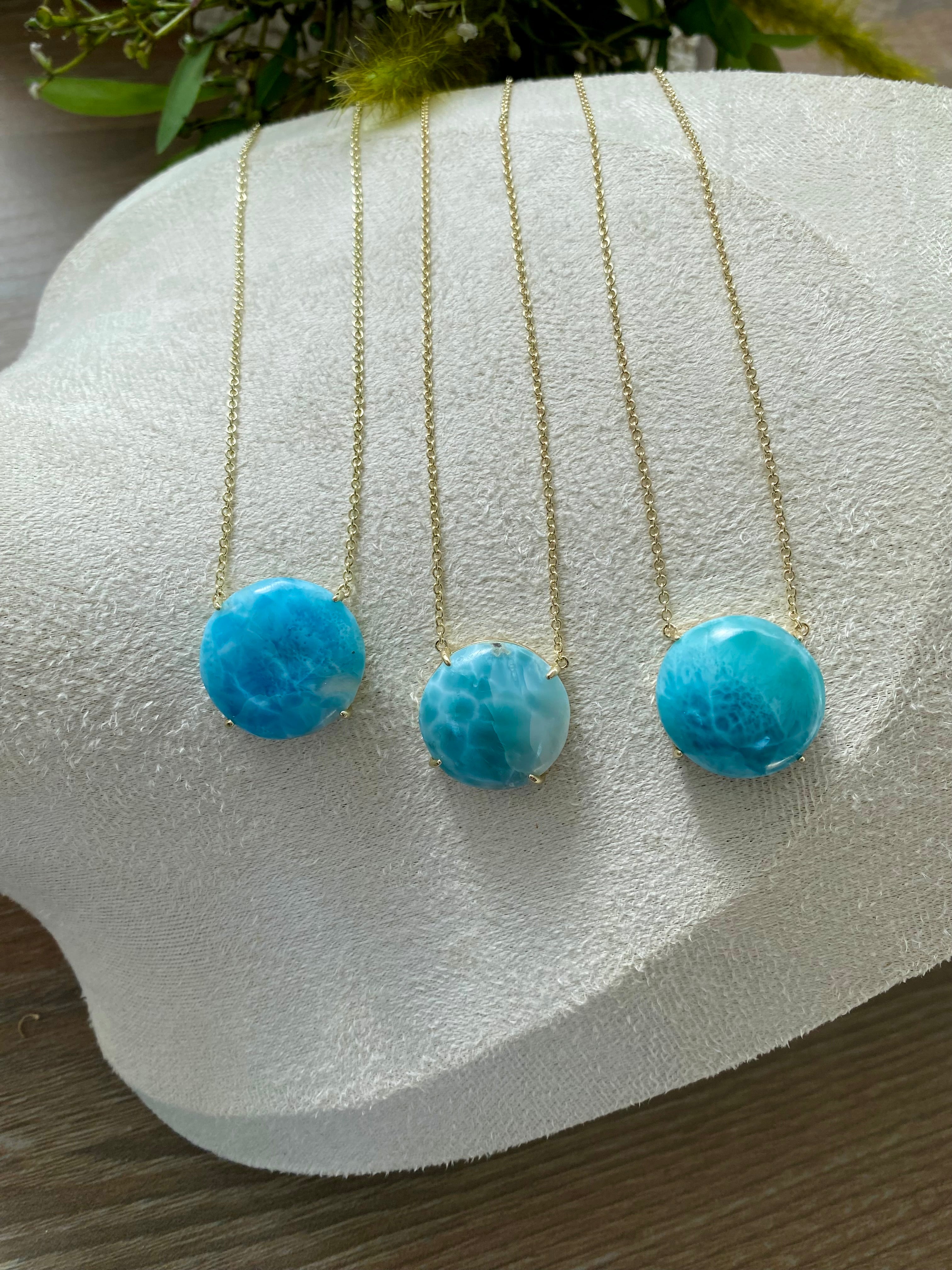 Collar clásico de Larimar