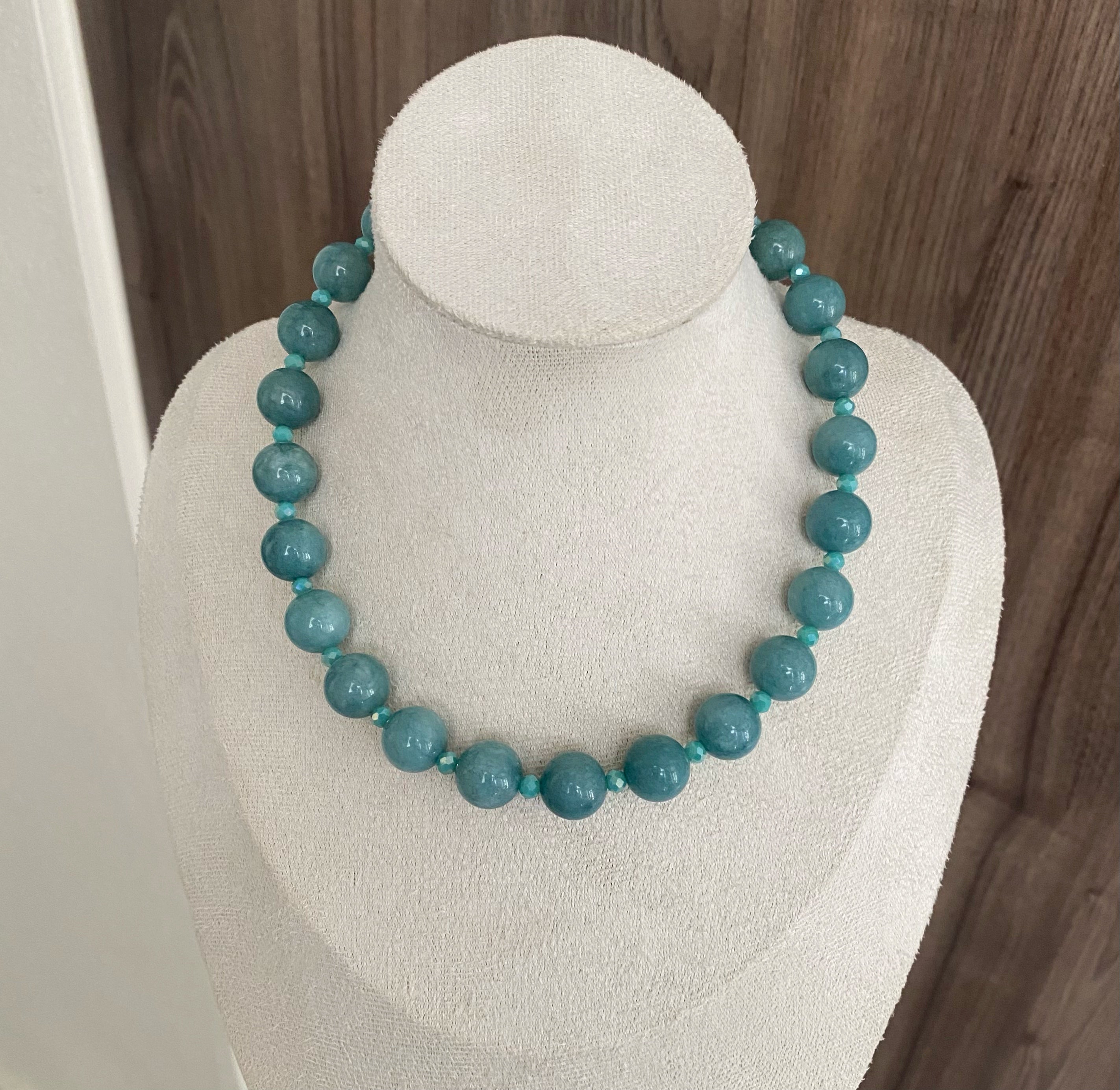 Collar en aguamarina