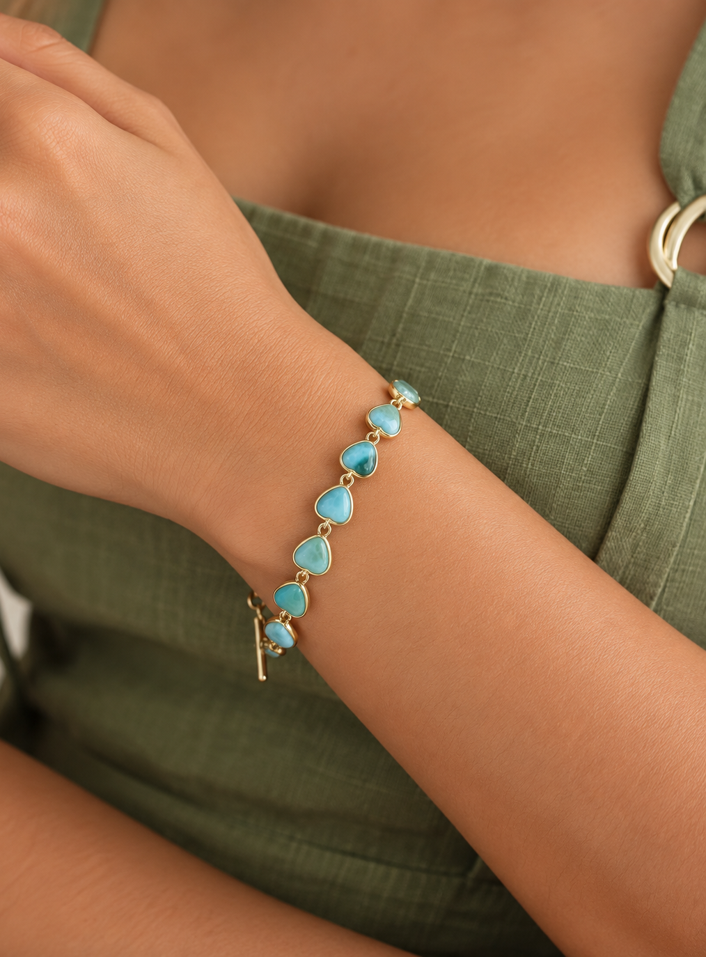 Pulseras figuras en Larimar